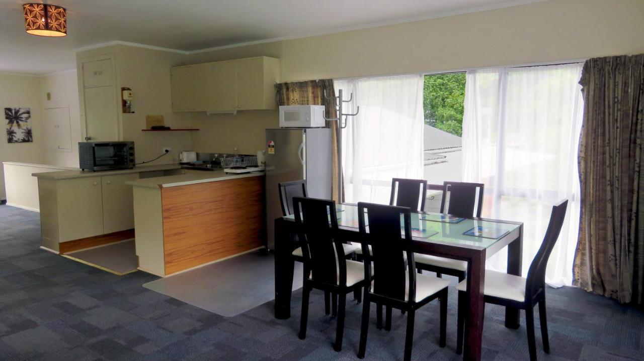 Karangahake Riverside Accommodation מראה חיצוני תמונה