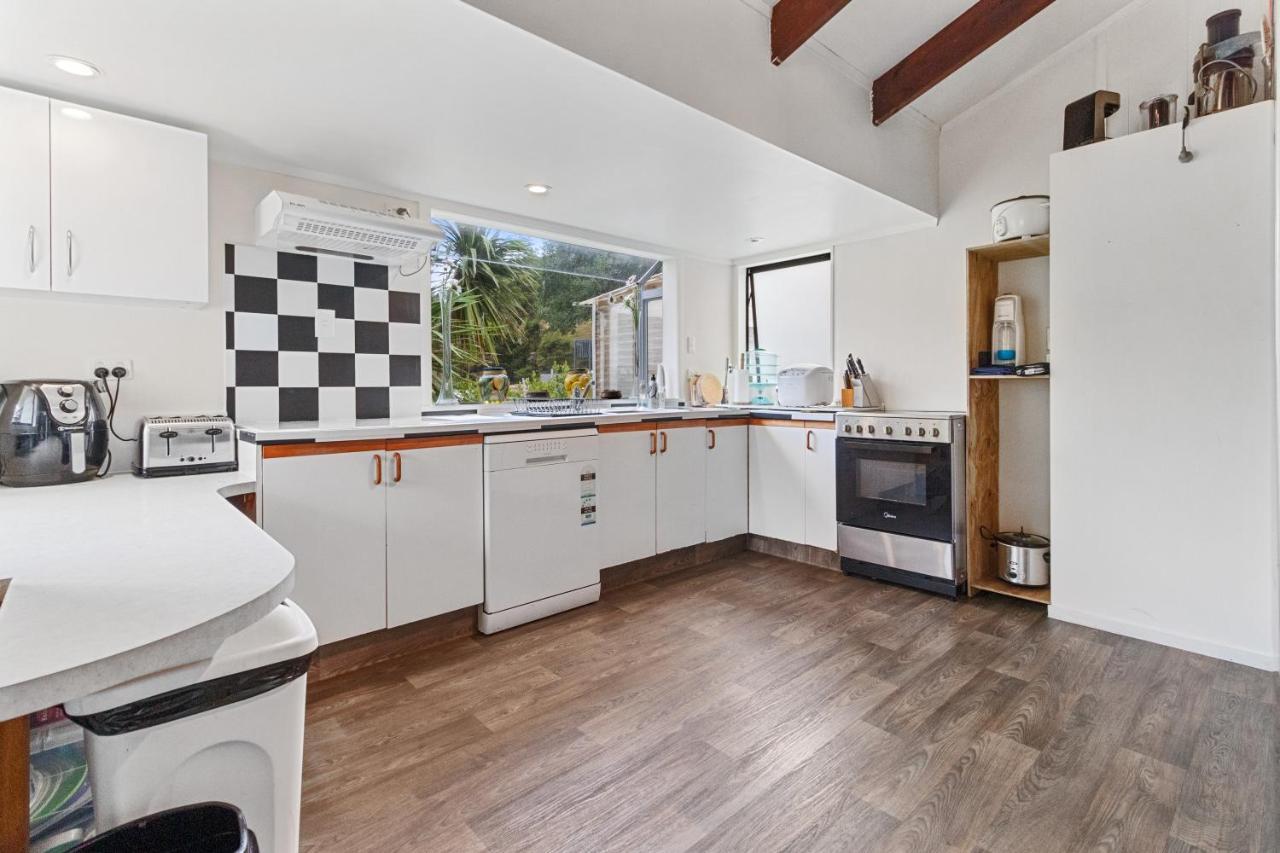 Karangahake Riverside Accommodation מראה חיצוני תמונה