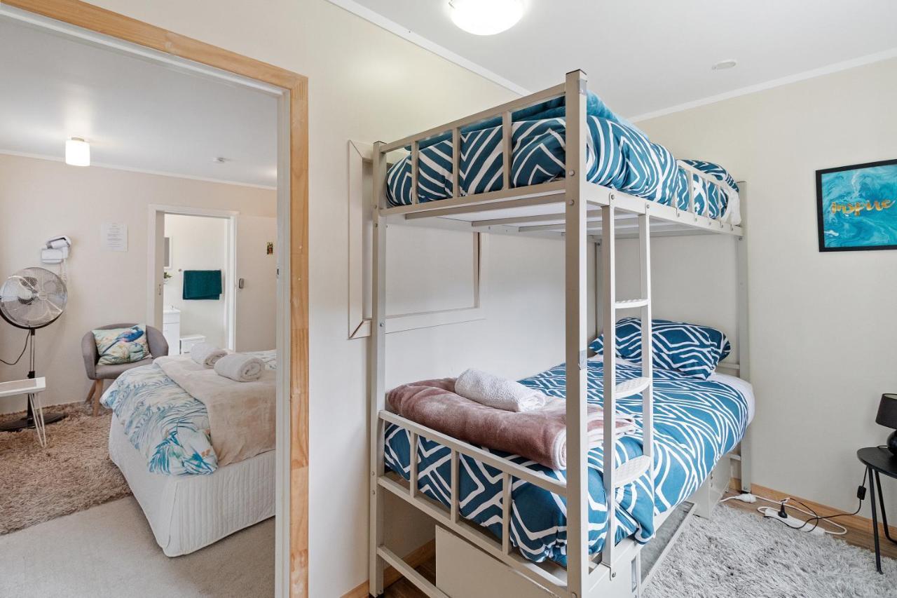 Karangahake Riverside Accommodation מראה חיצוני תמונה