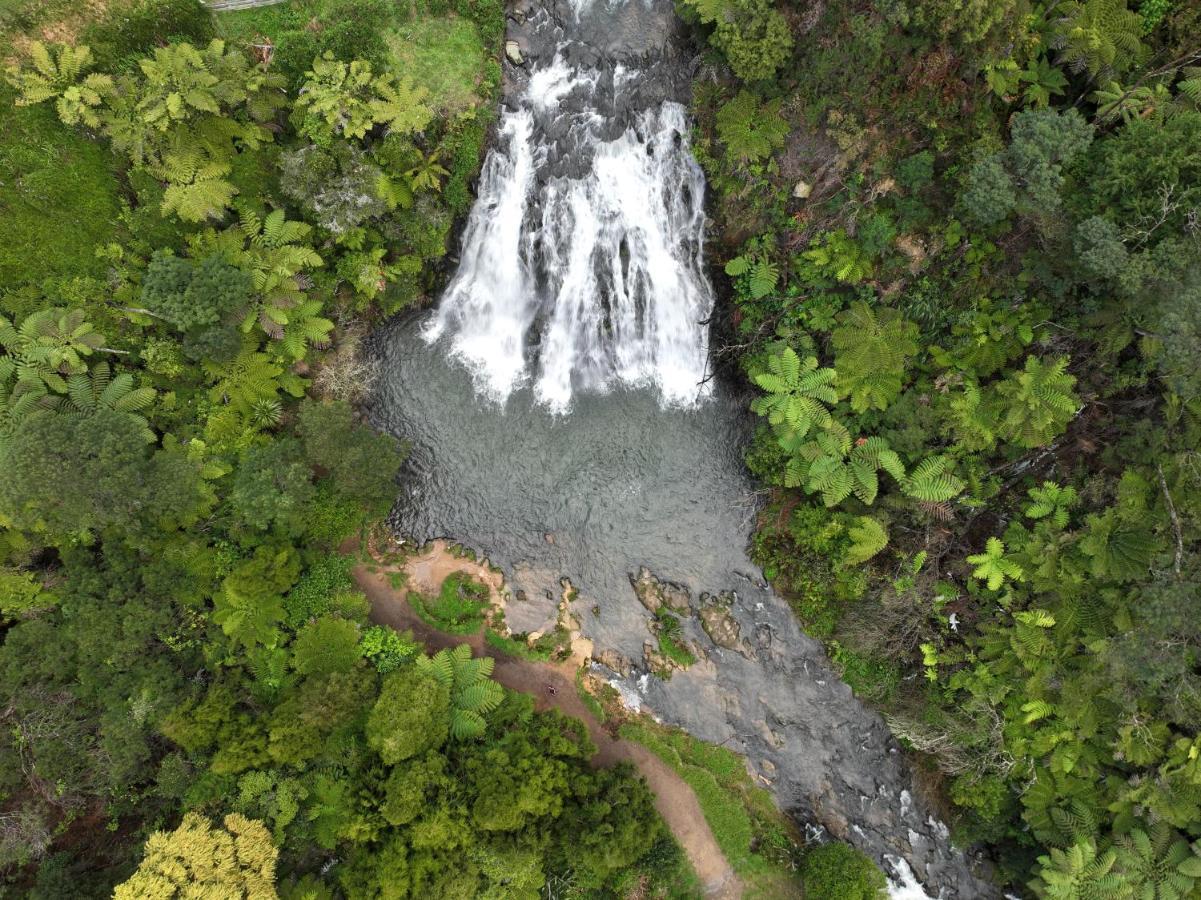 Karangahake Riverside Accommodation מראה חיצוני תמונה