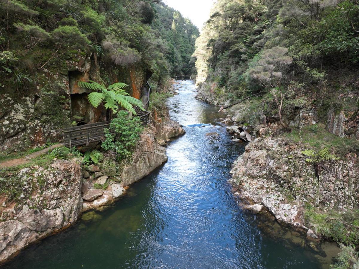 Karangahake Riverside Accommodation מראה חיצוני תמונה