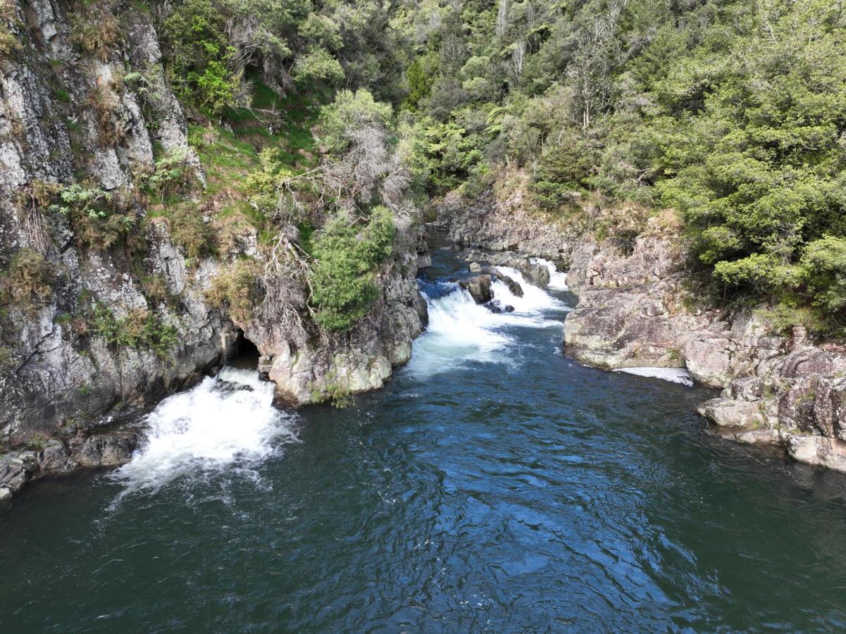 Karangahake Riverside Accommodation מראה חיצוני תמונה