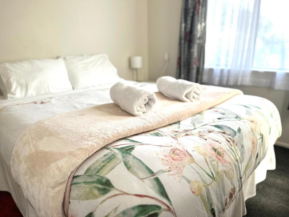 Karangahake Riverside Accommodation מראה חיצוני תמונה
